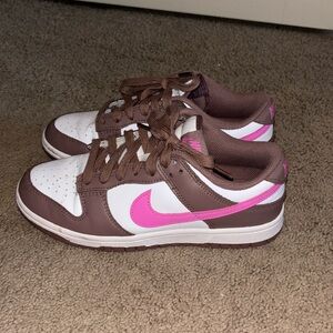 Brown and pink women’s dunks